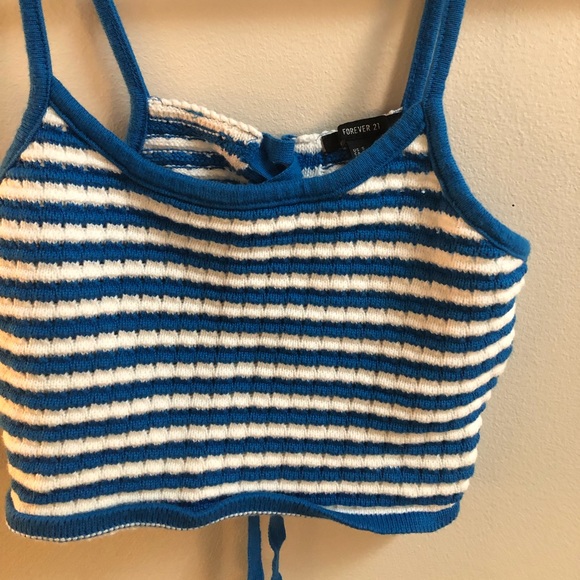 Blue and white Laceup crop top - Picture 2 of 6